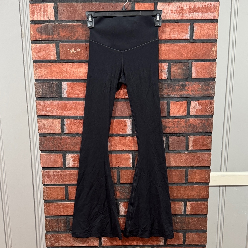 Offline by Arie Black Flared Leggings